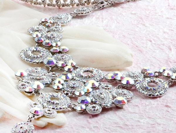 비오에스 다이아몬드 목걸이