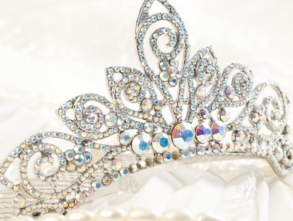 BOS 에메랄드 티아라